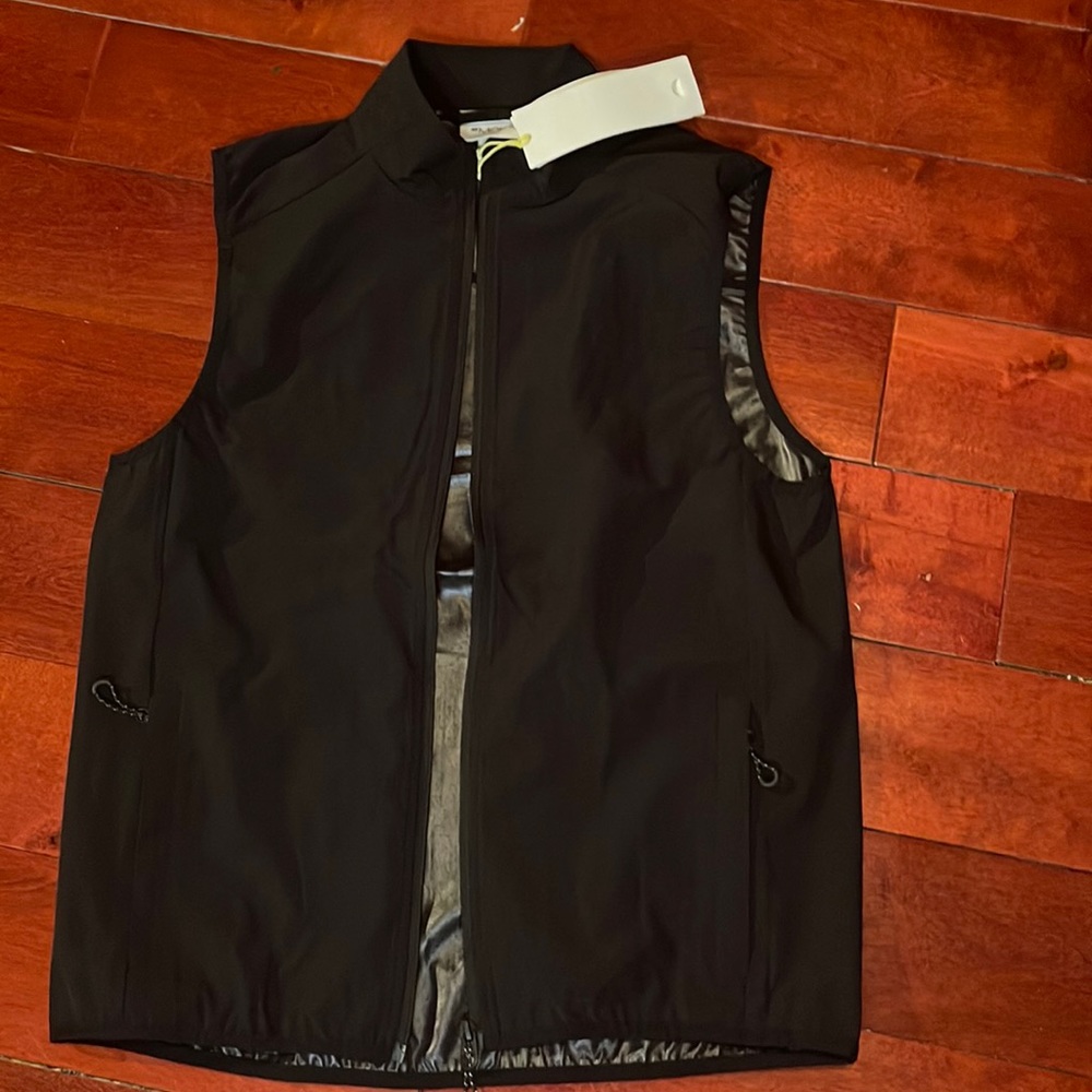 Black casual vest